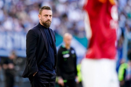 罗马诺:德罗西已与热那亚签署执教合同,期限到明年6月+1年选项