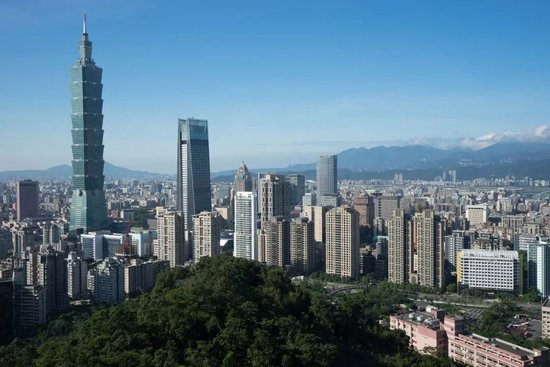 管姚:在不碰中方红线这件事上,高市应该学学特朗普