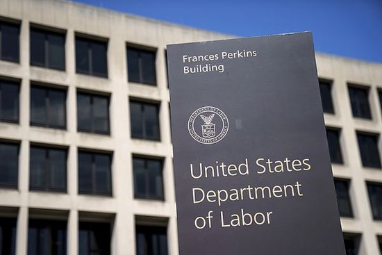 美联储今年第三次降息25个基点 特朗普：幅度可以更大