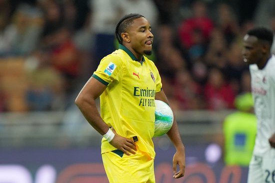 意天空:本轮意甲恩昆库搭档普利西奇,莱奥有望在意超杯复出