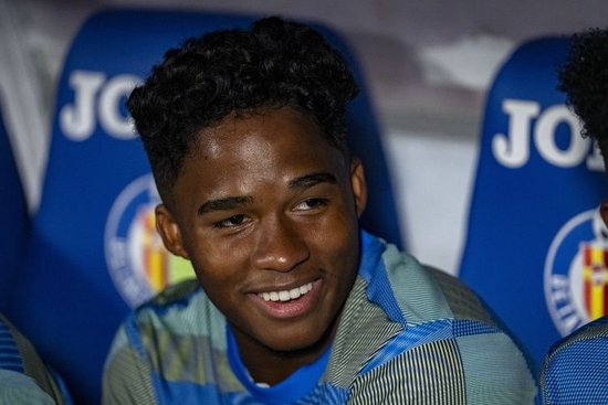 六台:恩德里克12月26日租借加盟里昂,1月4日对摩纳哥有望首秀