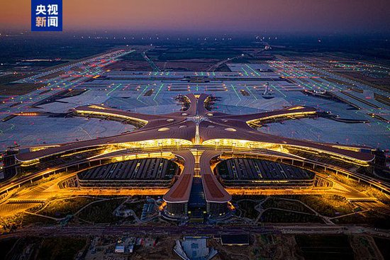 杭州东站用绿皮车提供免费住宿 旅客点赞：可以睡个安稳觉