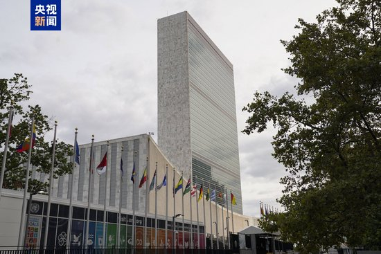 遭美强行控制后首次出庭 马杜罗：我无罪