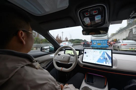 L3上路试点,自动驾驶如何真正跑起来?