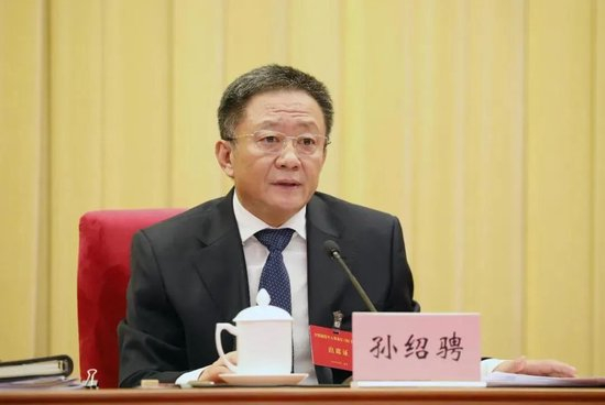 王伟中任内蒙古自治区党委书记，孙绍骋不再担任
