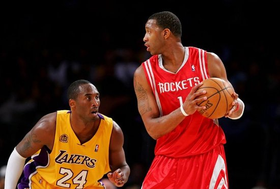 圣诞夜60分不是传说！詹姆斯500+前无古人 库里一遇圣诞就隐身？