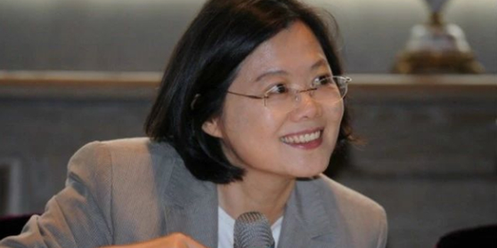 英国拟在南海建军事基地 蔡英文忙献媚称欢迎