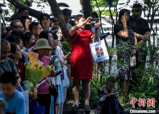 高考进入第二天，这些地方已公布查分时间