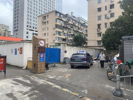 幸福小区划出用以修建医院的地段▲图/受访者供图