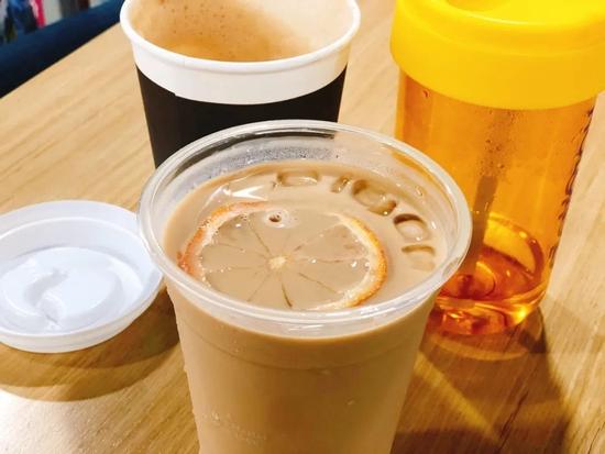 现在的奶茶店都拼拼配了吧？  ？  ？|BD半岛彩票