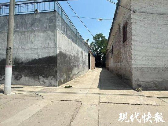 三次判刑仍提拔局长获刑后，多名官员被查