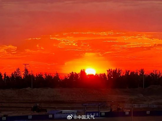 落日熔金！新疆阿克陶晚霞绝美如油画