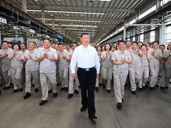 第一观察·瞬间|“这条路走对了”
