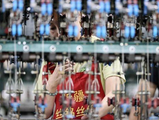 镜观·回响|坚持以人为本 推进共同富裕