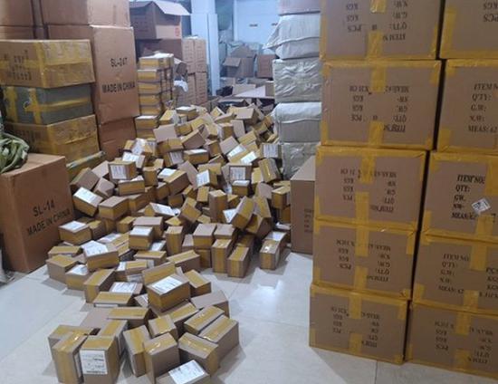 灯具公司激增的小订单。图片提供:受访者