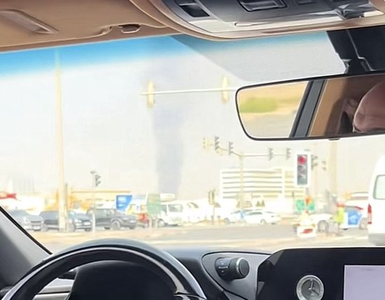 滞留迪拜的河南女孩：玻璃和地板每天因爆炸而晃动