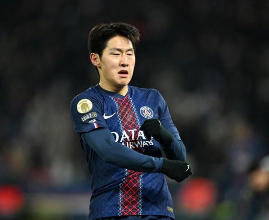 巴黎官方:恩贾恩图继续进行个人康复计划,李刚仁恢复合练