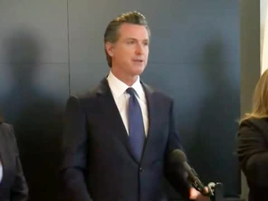 美国最新新闻24小时 w300h225l802fc.jpg