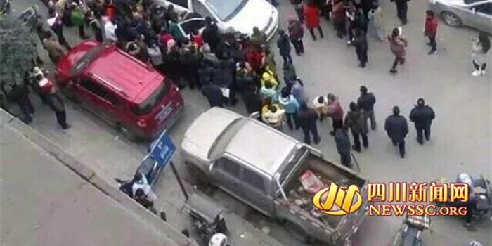 16岁大一女生惨被抛尸荒野 5岁弟弟被打晕在家