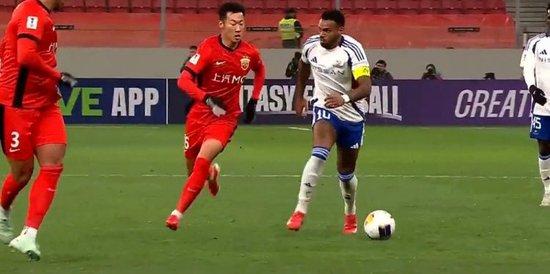 各赛事3连败+丢9球!海港0-2横滨 海港5分钟连丢2球天野纯传射
