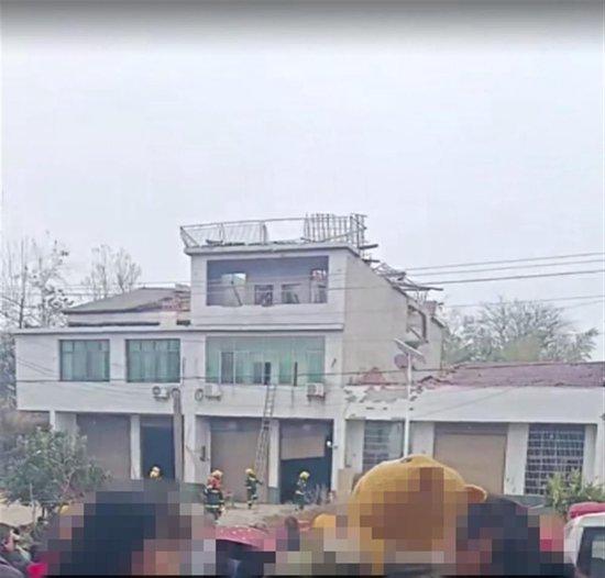 湖南益阳一民房发生爆炸 致2死1伤