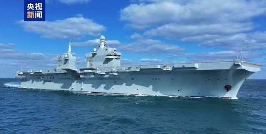 海军四川舰顺利完成首次航行试验