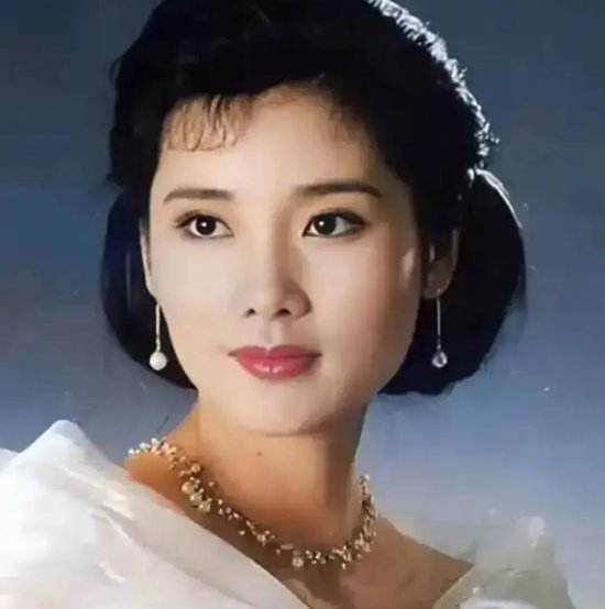 除了何晴，这些60后内地女星也是绝美