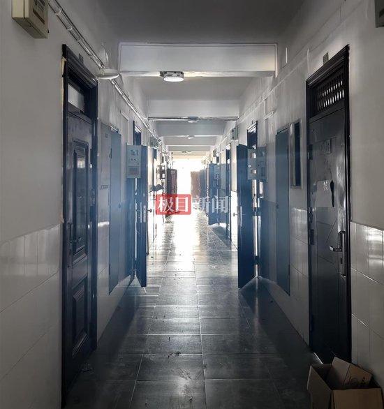 实探湘潭大学投毒案事发宿舍:每间可住4人,现已无人居住,新生可自由选择室友
