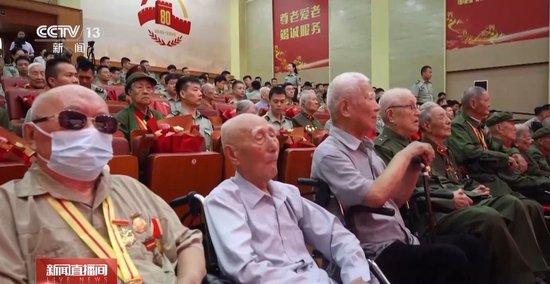 致敬!112位抗战老兵获颁抗战胜利80周年纪念章