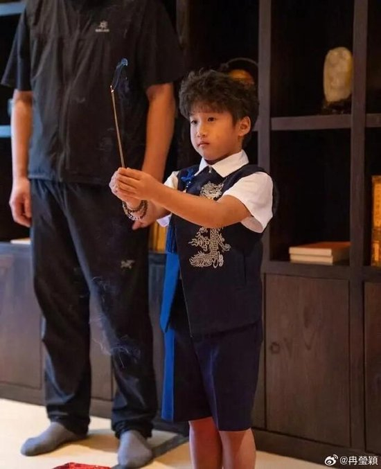 小儿子拜师少林寺,邹市明称3个儿子没有一个子承父业:“拳王”这事儿交给别人家孩子吧