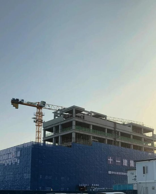 咸阳一重点项目秦都医院“未批先建”?秦都区卫健局:情况属实,正积极办理
