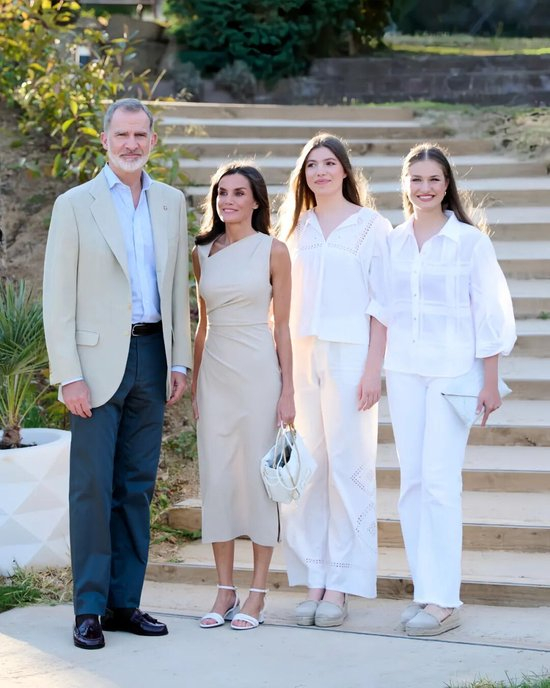 高颜值王室访华，她的衣橱藏着多少中国情结？