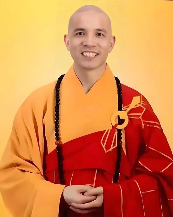 少林寺新住持:开挖机种麦子的方丈
