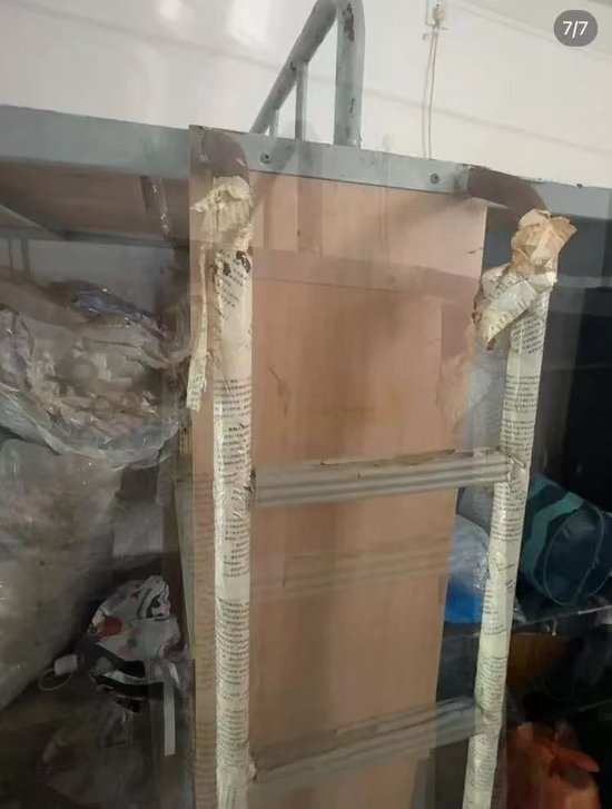被曝住宿环境差像仓库，广东一高校回应：正在排查处理，“没那么夸张，纯粹是误会”