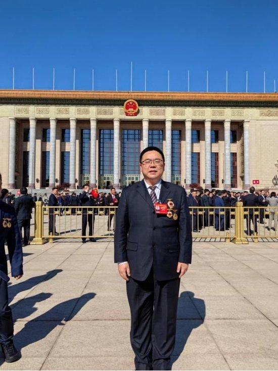 欧洲遭遇大停电,中国一位电工意外“红”了