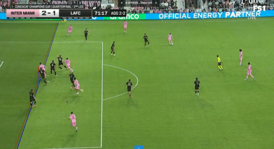梅西2球主导逆转!迈阿密两球被吹,总分3-2洛杉矶进美冠杯4强