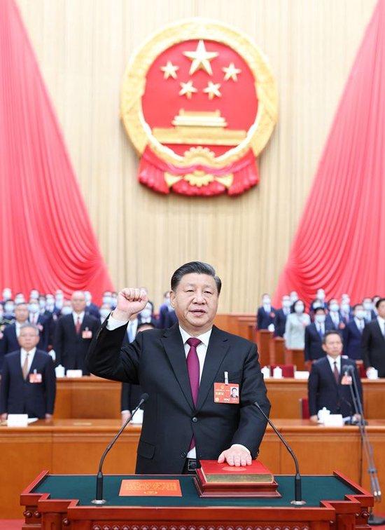 人民领袖|在父亲工作过的地方 习近平轻声念出这句话
