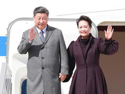 习近平同法国总统马克龙会谈