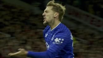 3轮不胜！曼联0-1十人埃弗顿 盖耶内讧掌掴队友直红B费失良机