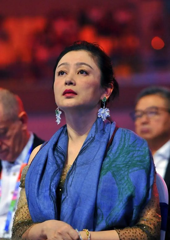 除了何晴，这些60后内地女星也是绝美