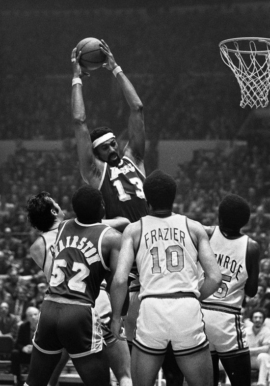 圣诞夜60分不是传说！詹姆斯500+前无古人 库里一遇圣诞就隐身？