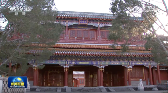 今年港澳特首述职,有个重要细节