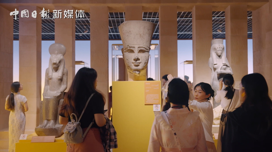 古埃及金字塔3800年没被超越,内部细节太震撼!
