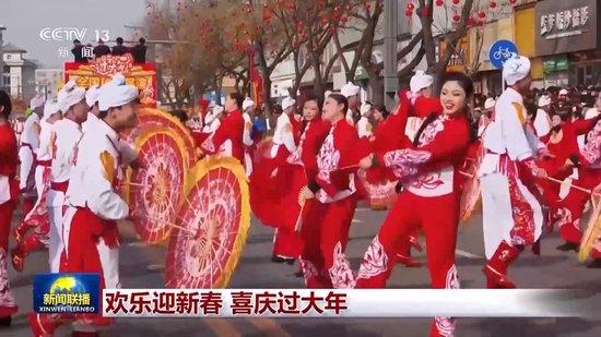  春晚四地分会场火出圈！春节出游打卡地人气爆棚