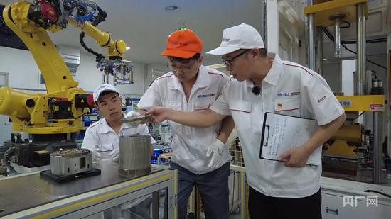 【牢记嘱托·看见美好中国】立志把我们的民族品牌搞上去
