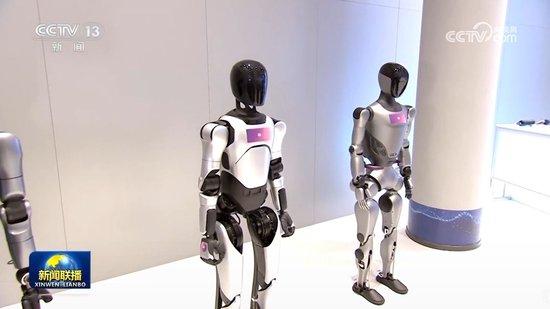 【习近平总书记今年以来治国理政纪实】奋力打开改革发展新天地