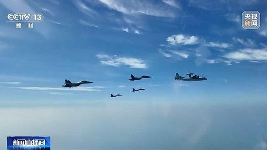 高度融合、攥指成拳 解码阅兵空中梯队的体系密码