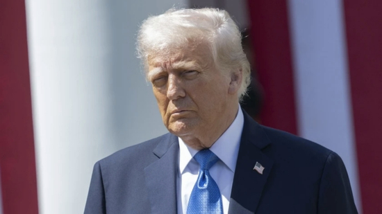 插裤兜，非常罕见的送别动作！日方接受吗？