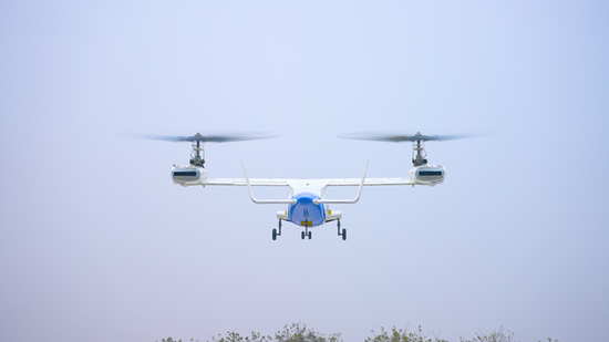 全球首款6吨级倾转旋翼飞行器成功首飞