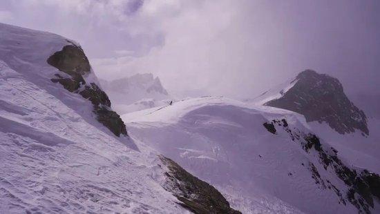 27岁女孩日本滑雪身亡：爆火运动背后的复杂危险